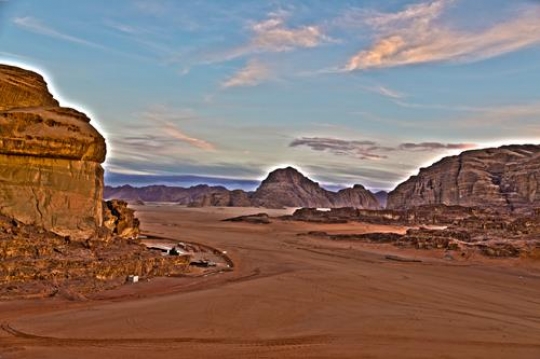 wadi rum HDR