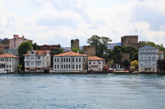 european style houses in istanbul