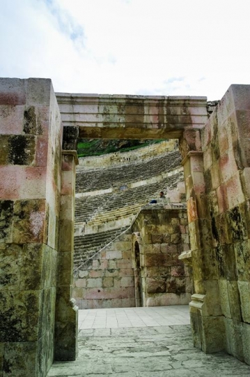 detail of roman amphitheater i