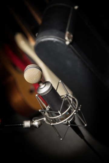 Musicians Session-9334b8051bab-5acc-4e8e-859a-60851ed1c07f