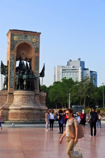 taksim square in istanbul