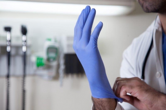 SURGERY BLUE GLOVES