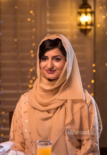 Arabic woman|-