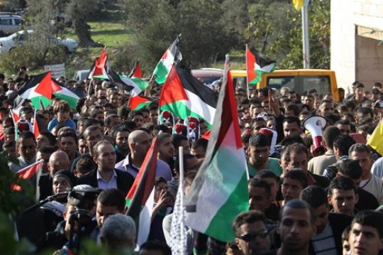 palestinian marching