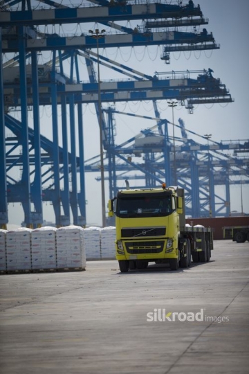 Yellow Transportation Truck|-