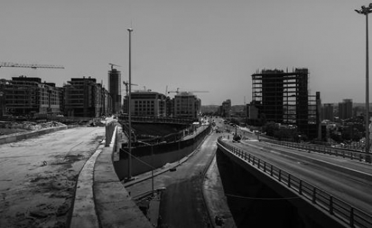 road intersection in black and white