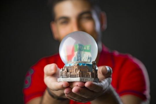 UAE flag inside of crystal ball for a souvenir |-