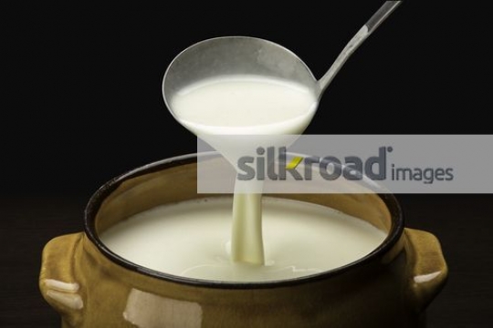 Pouring Jordanian Jammed|-